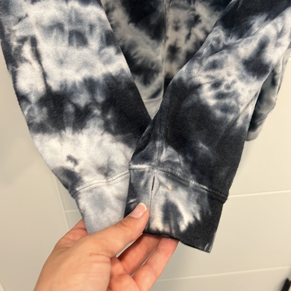 🇺🇸 Vans off the wall Tye dye sweater size small - Picture 6 of 10